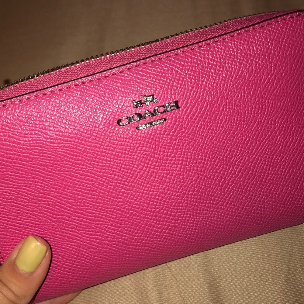 Coach Wallet - Picture 2 of 5